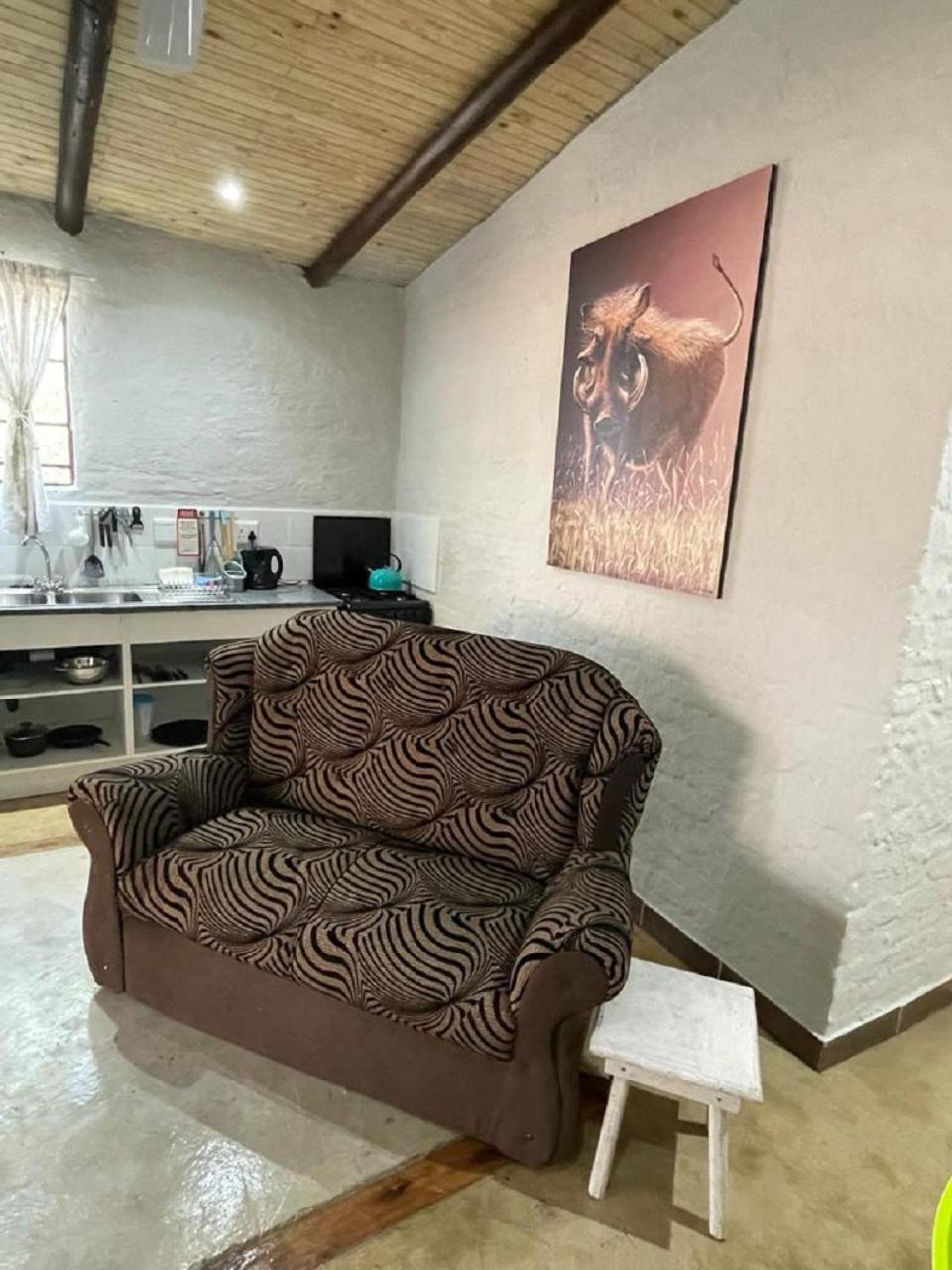 Kruger Wild Dog Inn Marloth Park Luaran gambar