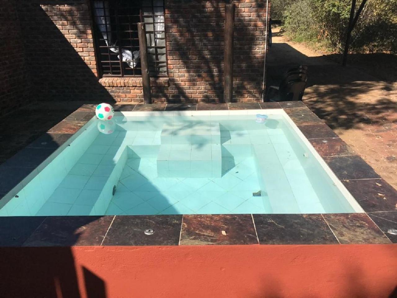 Kruger Wild Dog Inn Marloth Park Luaran gambar
